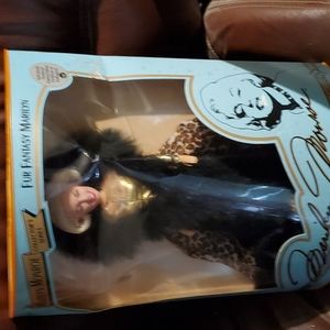 Marilyn Monroe collectors